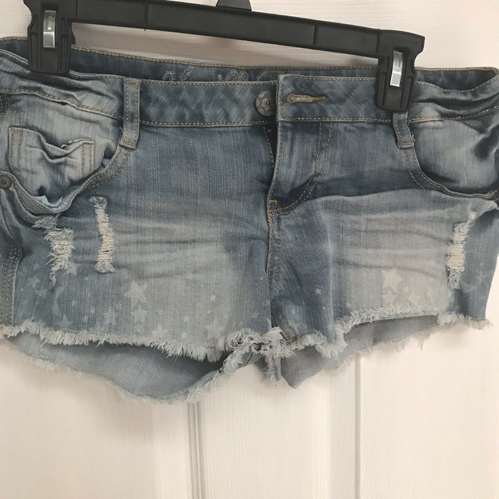 Star pattern shorts